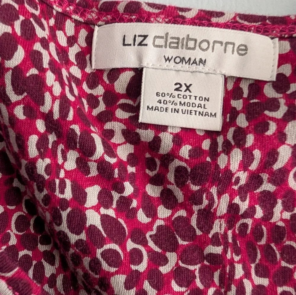 Liz Claiborne Women's Top - Picture 2 of 4